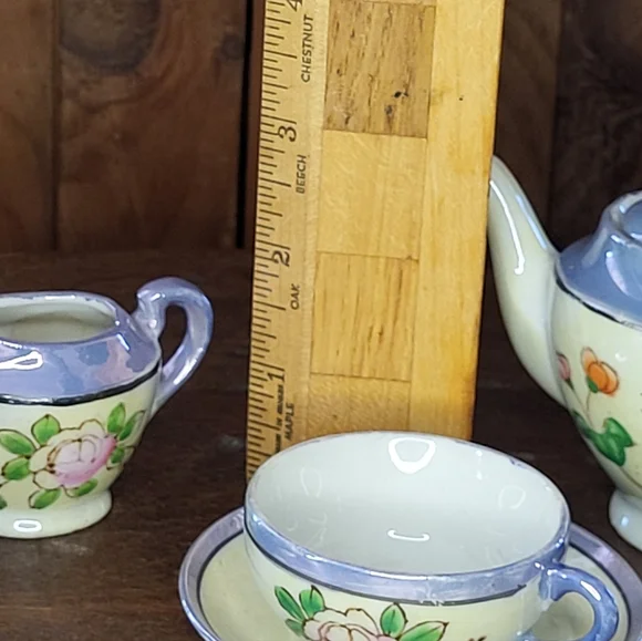 Hand-Painted Floral Luster Ware Tea Set in Lavender and Cream - Picture 4 of 12